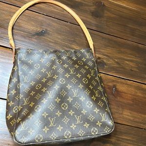 LV Purse